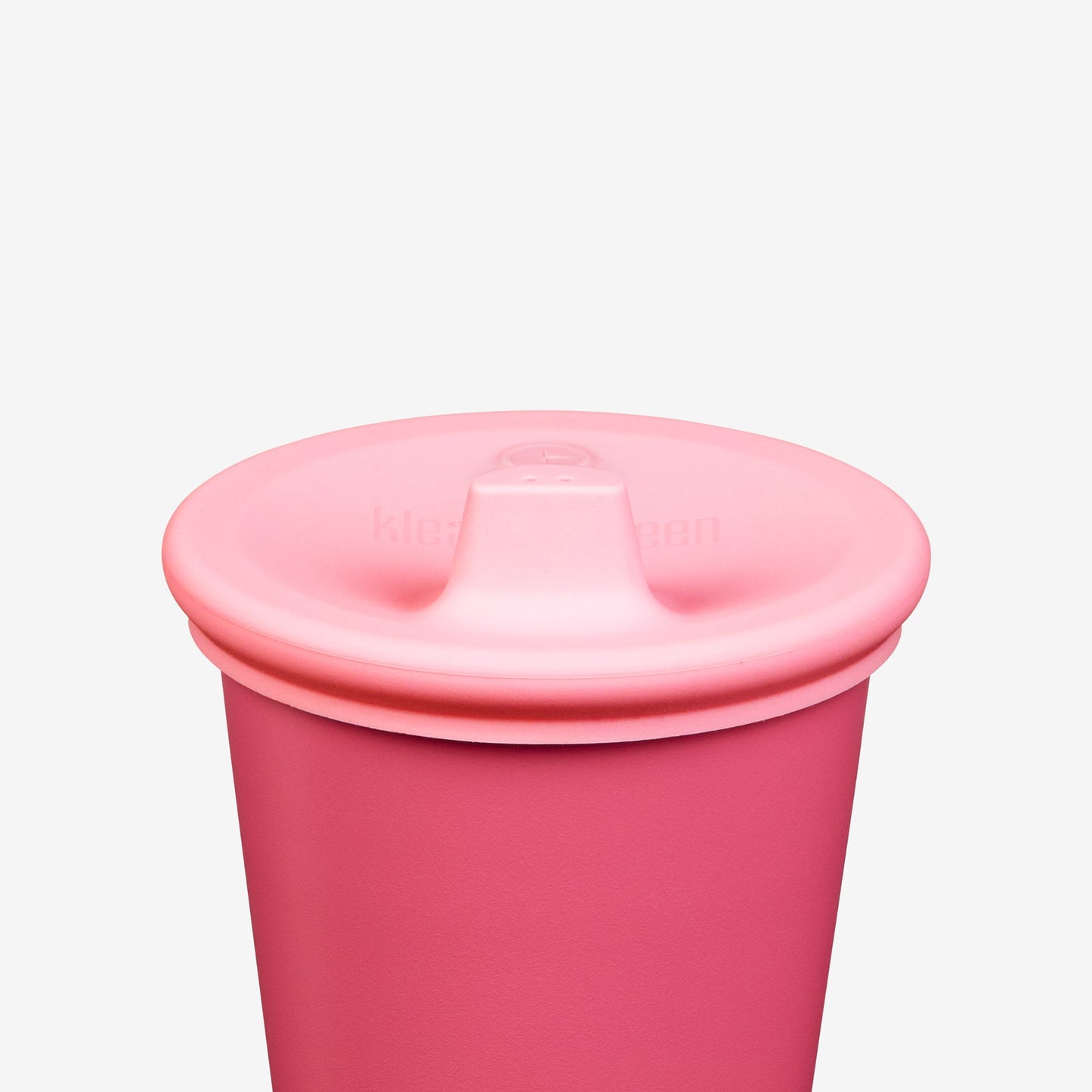 kid-s-cup-sippy-lid-2-pack-d8 10oz_Kid_Cup_RougeRed_Sippy_CloseUp.jpg
