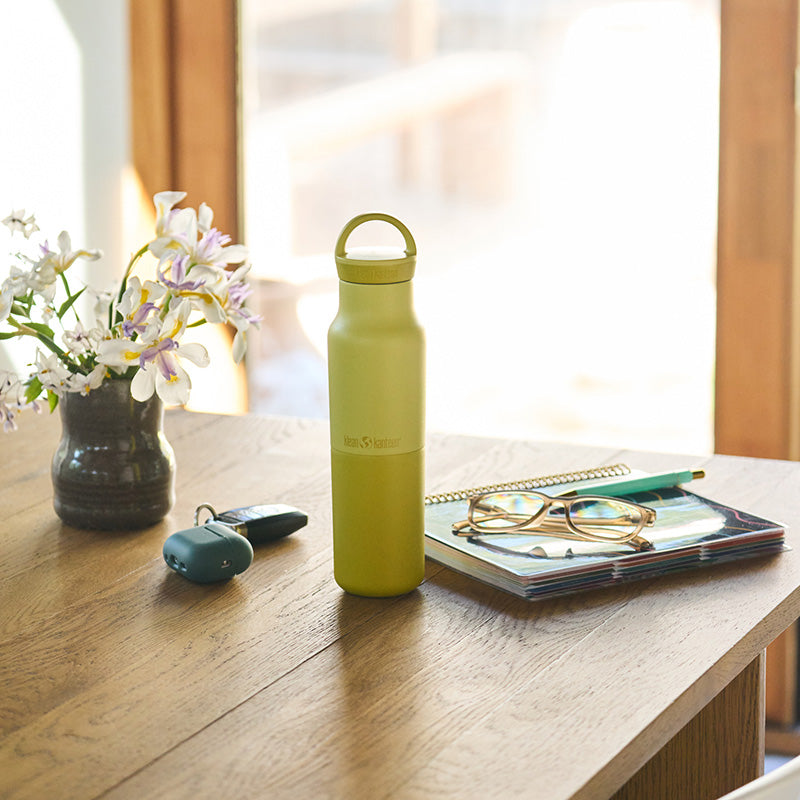 12oz-rise-classic-with-arch-loop-cap-b8 12oz_rise_classic_insulated_acacia_table_square.jpg