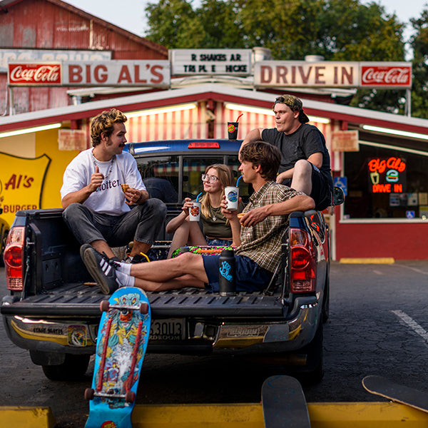 16oz-pint-cup-santa-cruz-r8 16oz_pints_santa_cruz_2_vacationdot_wavedot_skaters_truckbed_square.jpg