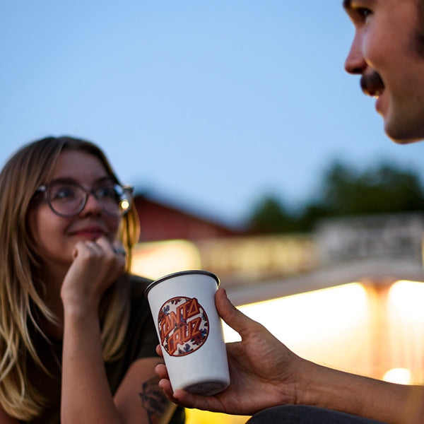 16oz-pint-cup-santa-cruz-r8 16oz_pints_santa_cruz_vacationdot_couple_square.jpg