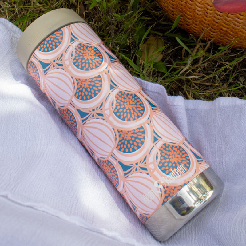 16oz-tkwide-with-cafe-figs-z0 16oz_tkwide_tumbler_seasonal_spring_figs_grass_square.jpg