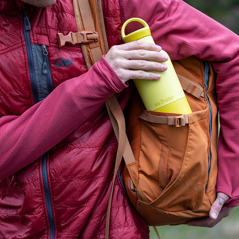 20oz-rise-classic-with-arch-loop-cap-l9 20oz_rise_classic_insulated_bottle_acacia_backpack_square.jpg