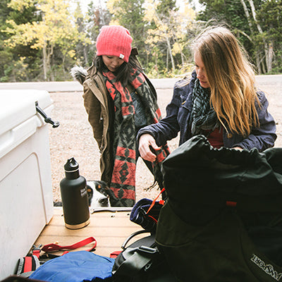 64oz-classic-with-loop-cap-x1 64oz_insulated_classic_backpackers_tailgate_square.jpg