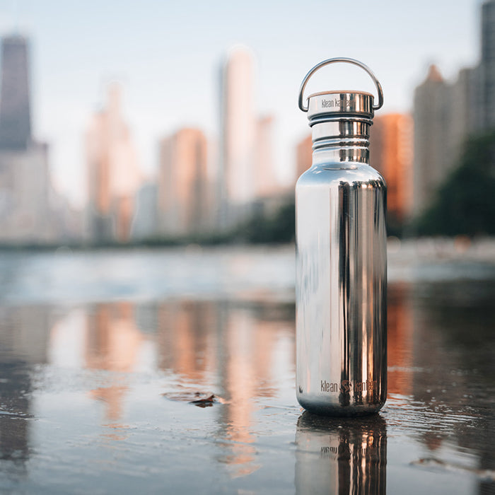 27oz-reflect-with-bamboo-cap-q1 K27SSLRF-MS-BAMBOO_reflecttion_bottle_lifestyle.jpg