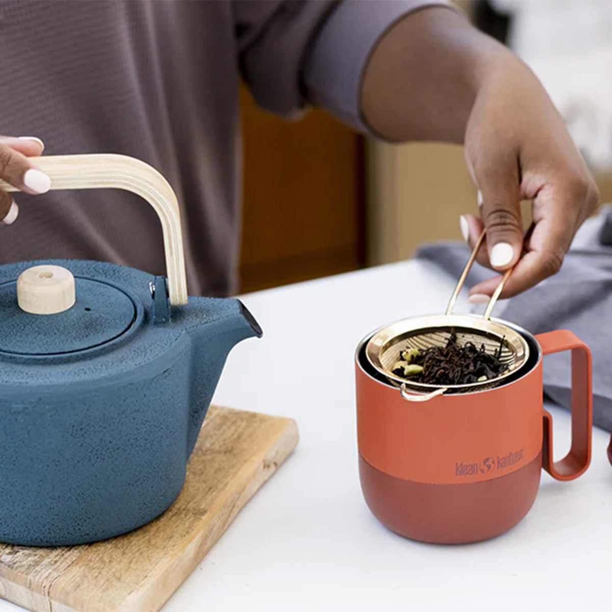 14oz-rise-mug-sale-i1 coffee_tea_seep_rise_mug_square.jpg