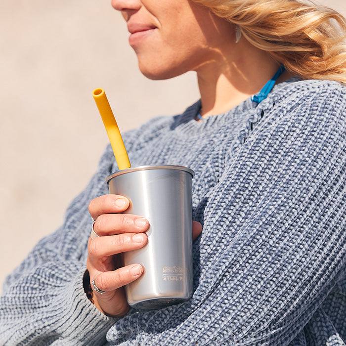 straw-4-pack-x3 recycled_steel_straw_pint_sun_lifestyle.jpg