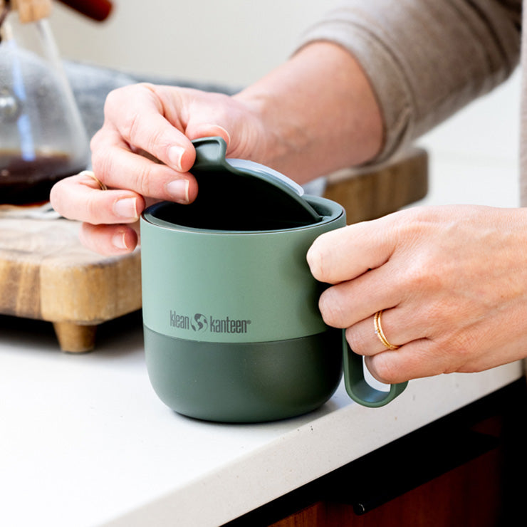 flip-lid-n3 rise_flip_lid_large_coffee_mug.jpg