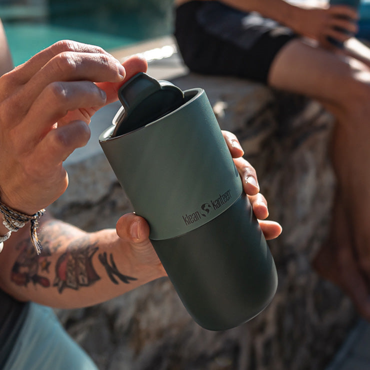 flip-lid-n3 rise_flip_lid_small_tumbler_open.jpg