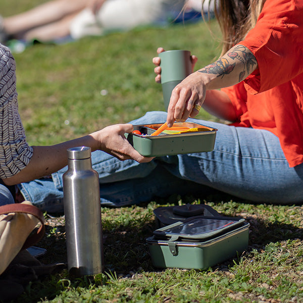 55oz-rise-food-box-big-meal-o4 rise_food_lunch_box_big_meal_sea_spray_picnic_square.jpg